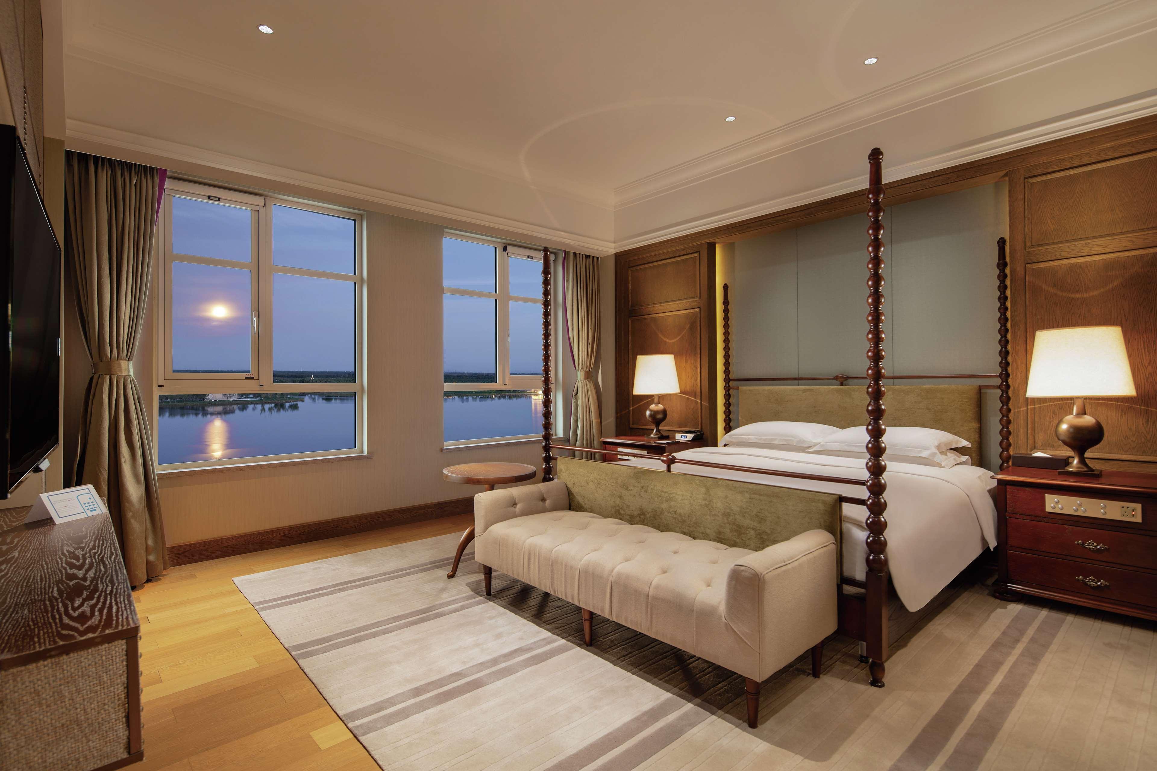 Hilton Wenan Hotel Langfang Eksteriør billede