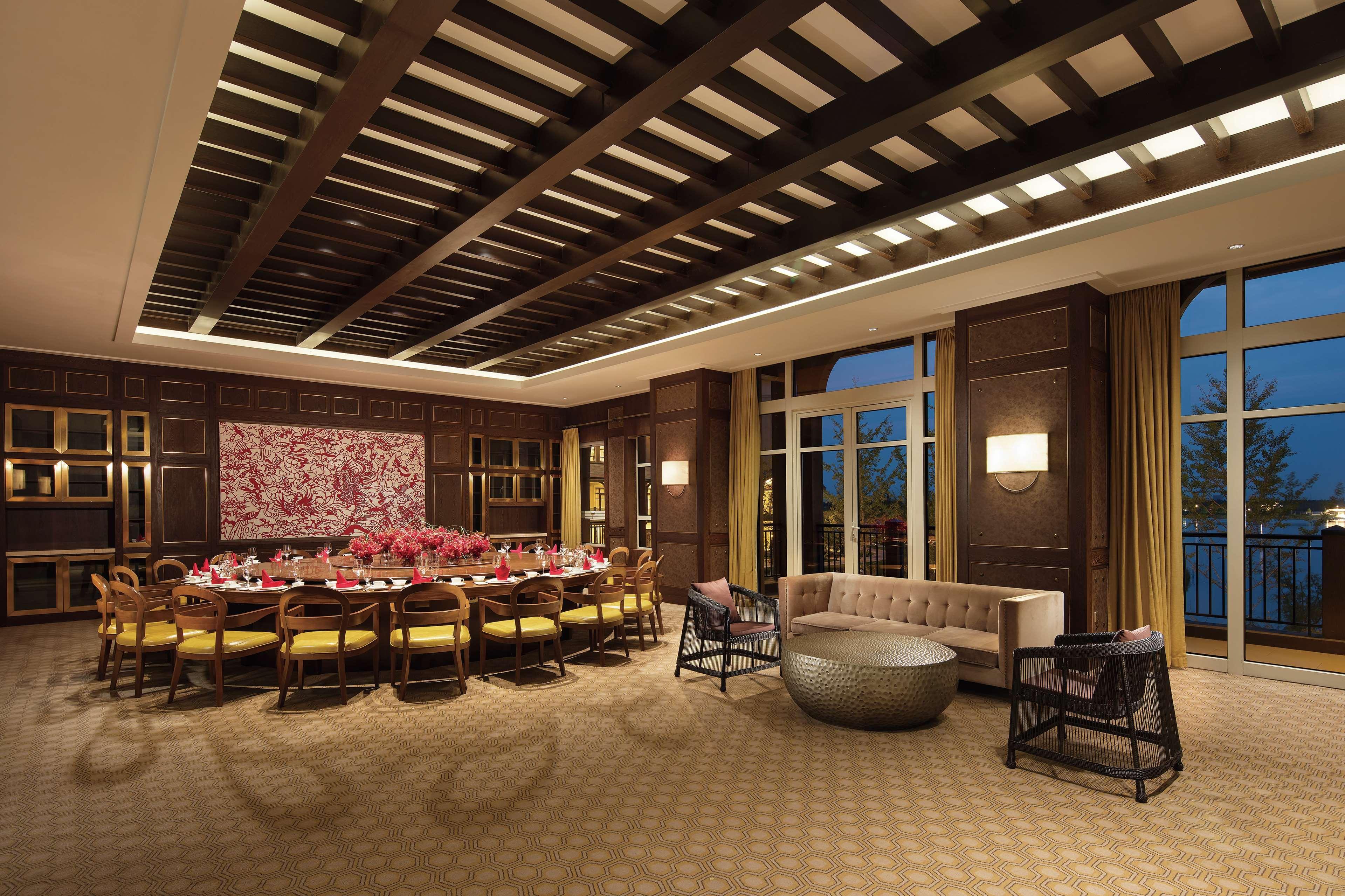 Hilton Wenan Hotel Langfang Eksteriør billede