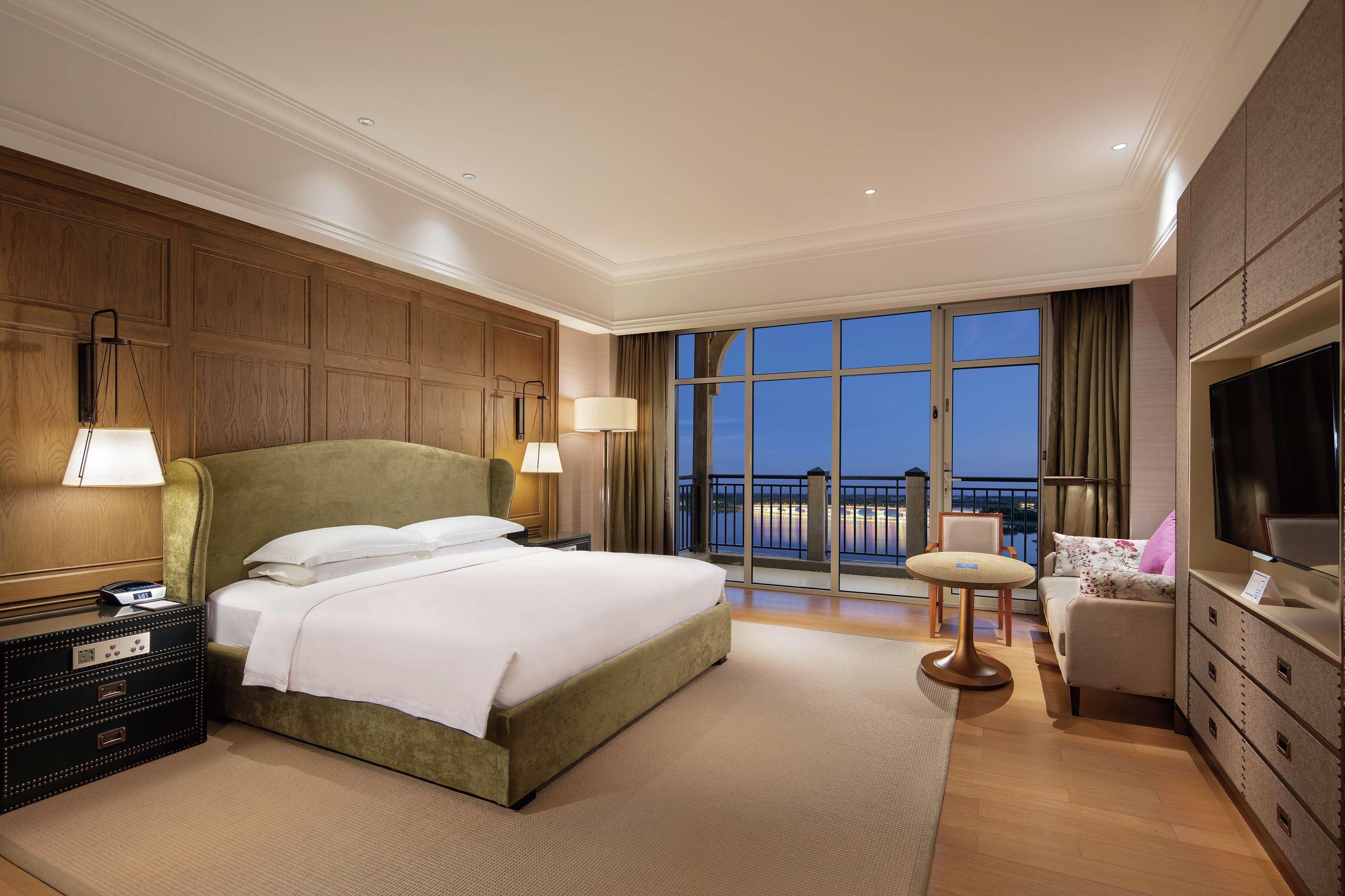Hilton Wenan Hotel Langfang Eksteriør billede