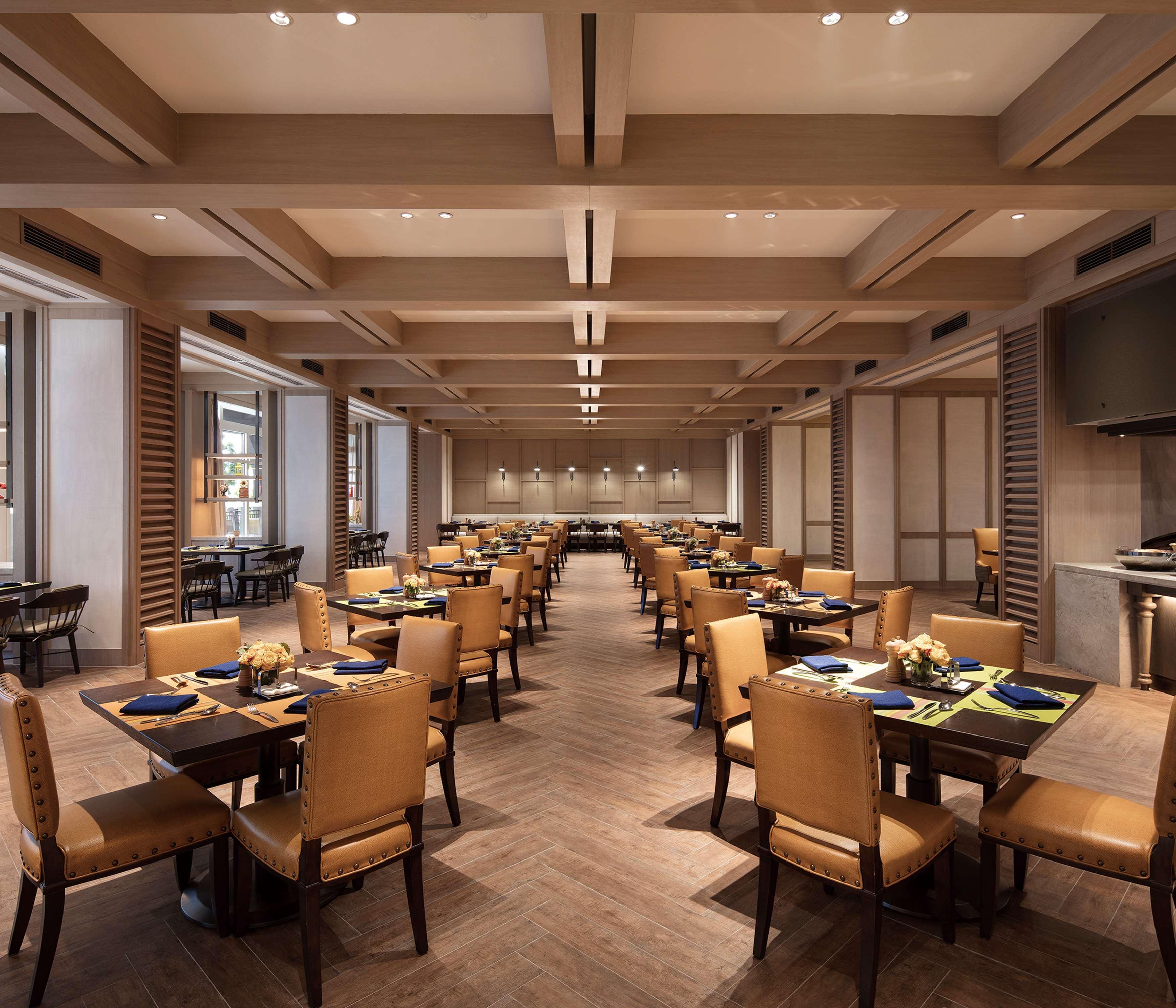 Hilton Wenan Hotel Langfang Eksteriør billede